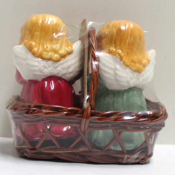 Set of Salt & Pepper Shaker Angels in a Basket in Original Package - Picture 2 of 8